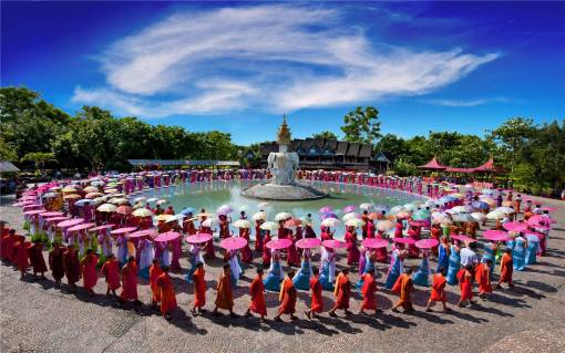 云南泼水节什么时候结束 wKgBEFtjEQyABBfMAANjCAbteGg95.jpeg?imageView2%2F2%2Fw%2F510%2Fh%2F8000%2Fq%2F100