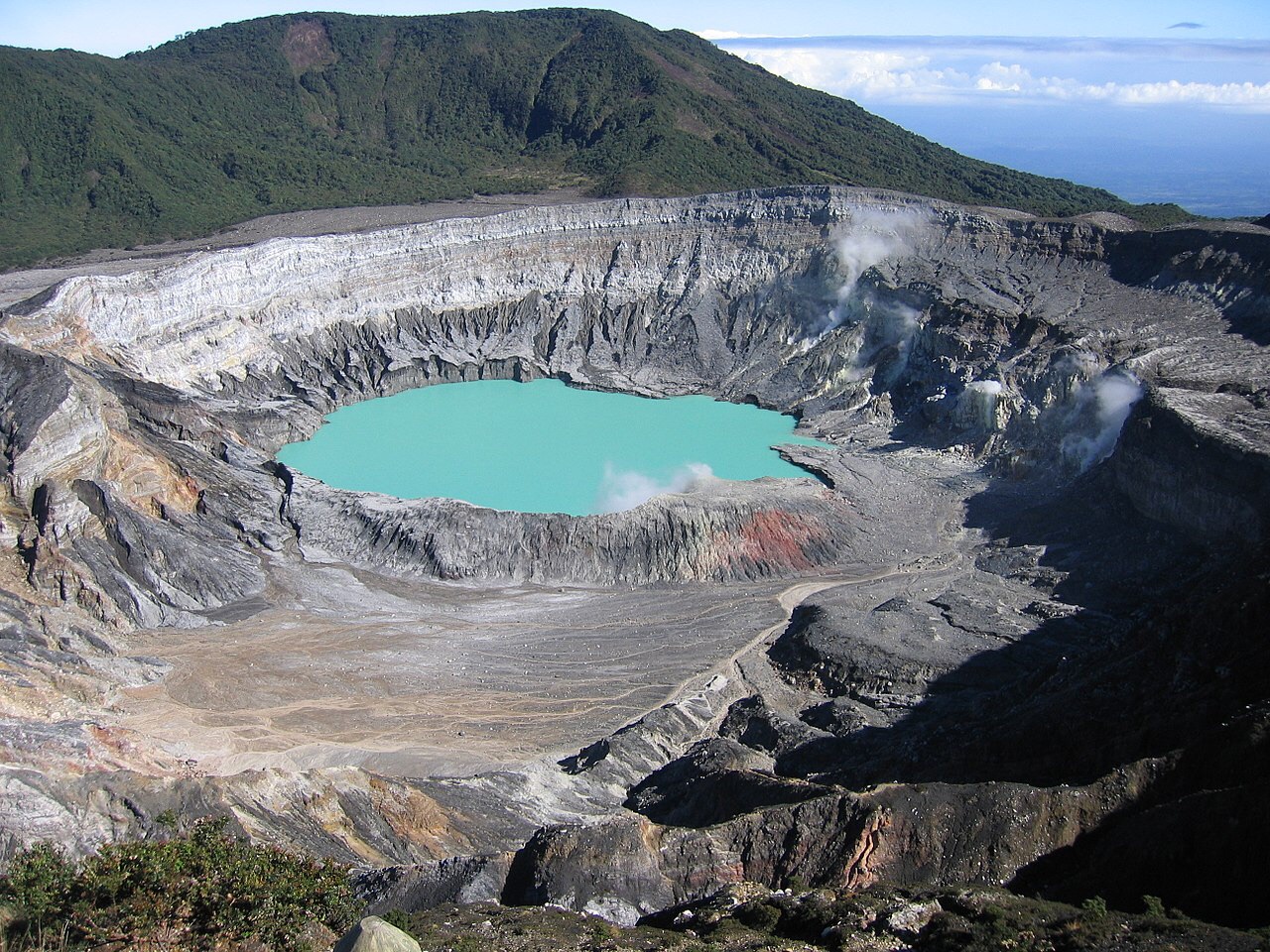 哥斯达黎加圣何塞 伊拉苏火山 奥罗西温泉一日游(包含午餐与温泉票 登