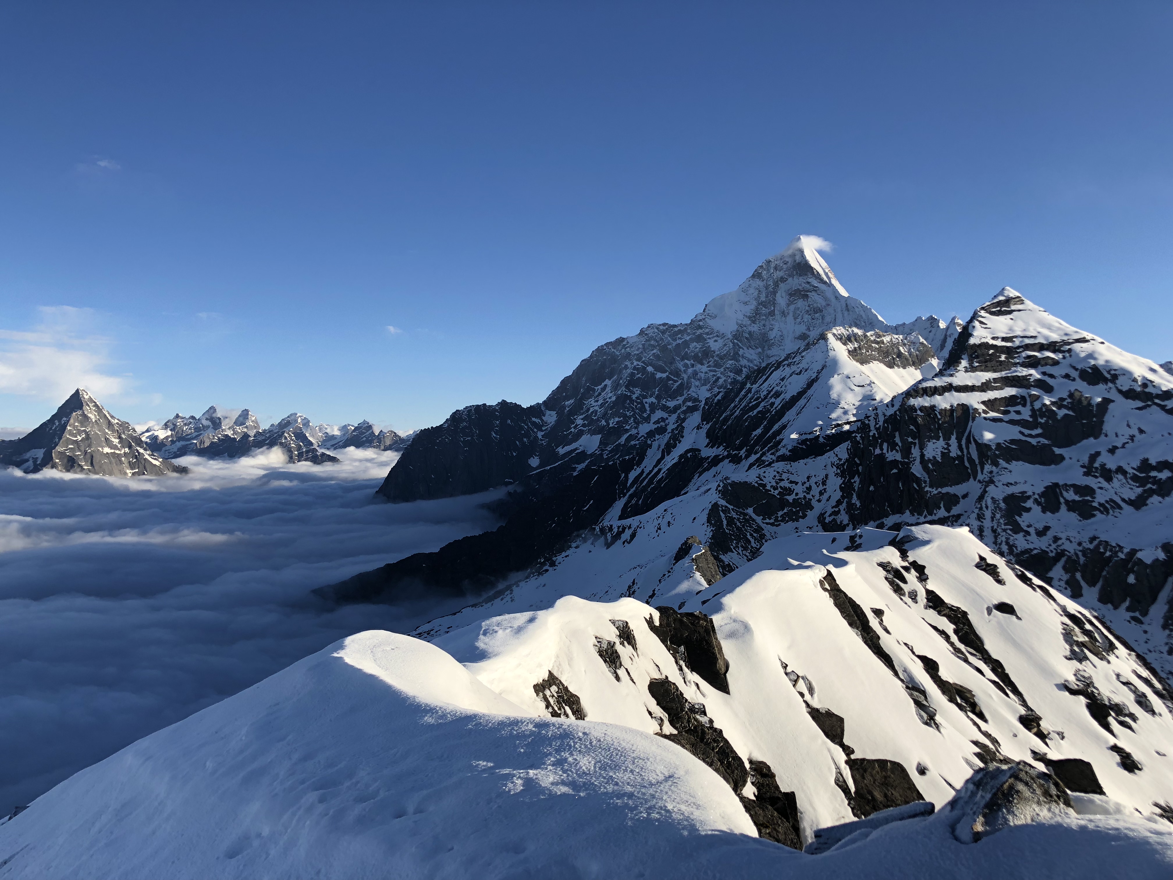 6月1号出发 四姑娘山大峰攀登2.5日(周末来回)