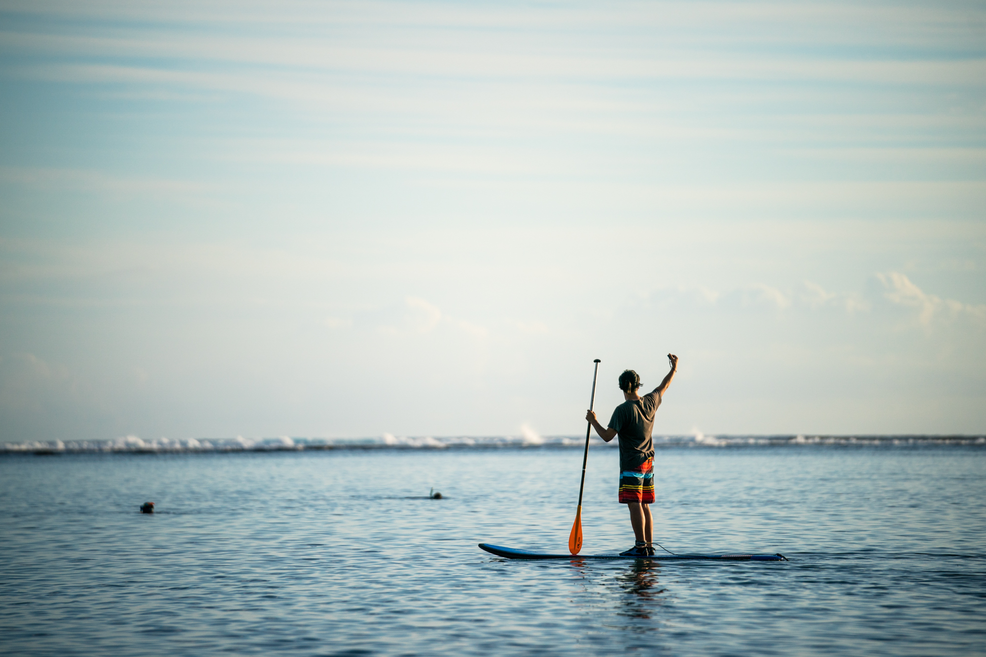 整个海滩很有生活气,各色家庭带来温馨的感觉.