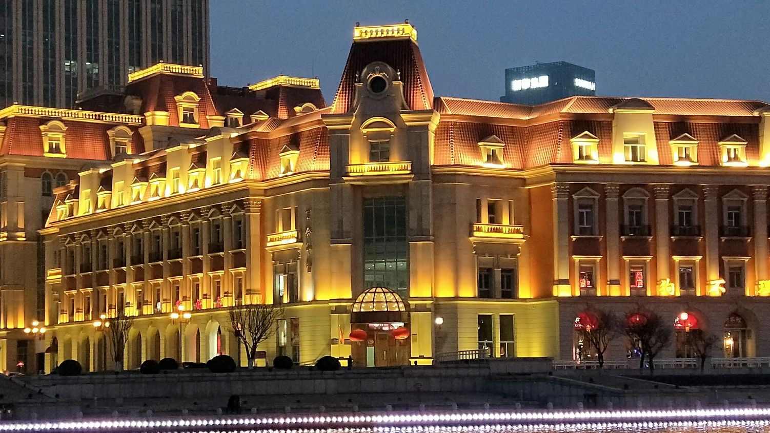桔子水晶天津津湾广场酒店