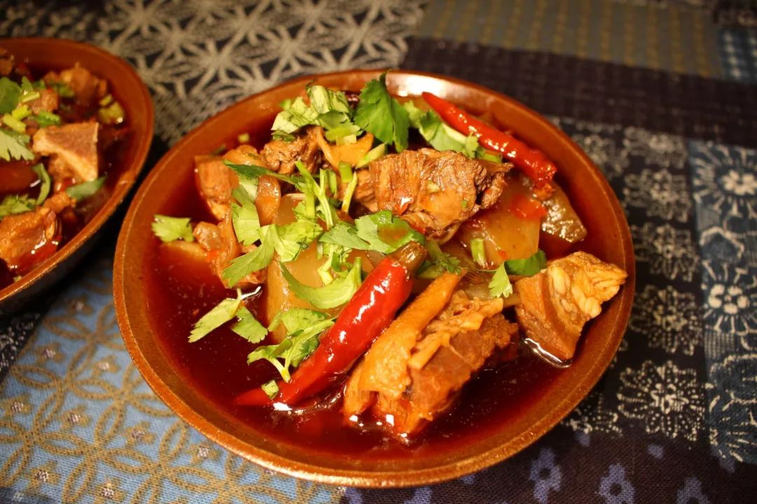 正宗的乐山钵钵鸡,我在望平街上找到了