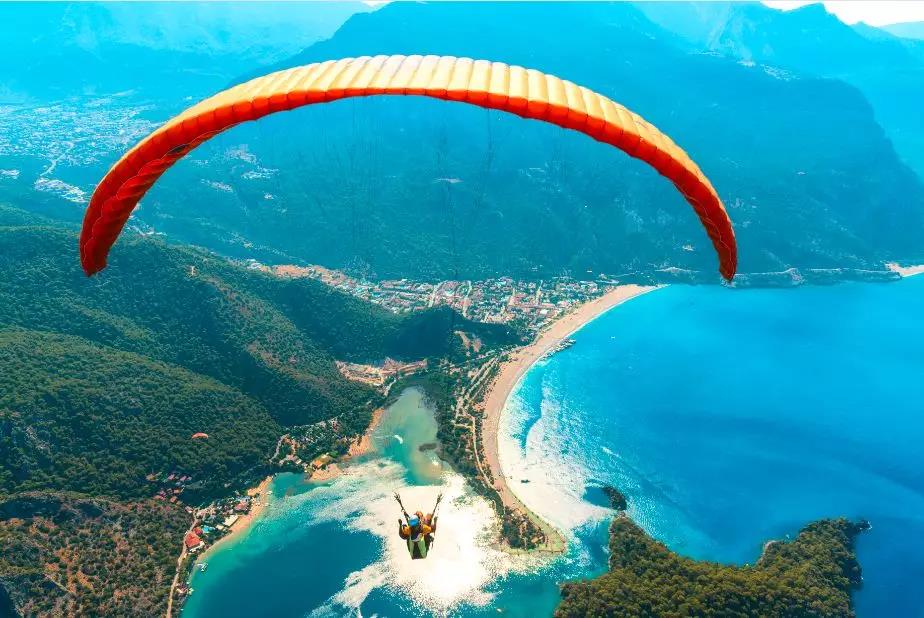土耳其滑翔伞——来一场冒险与刺激的体验_游记