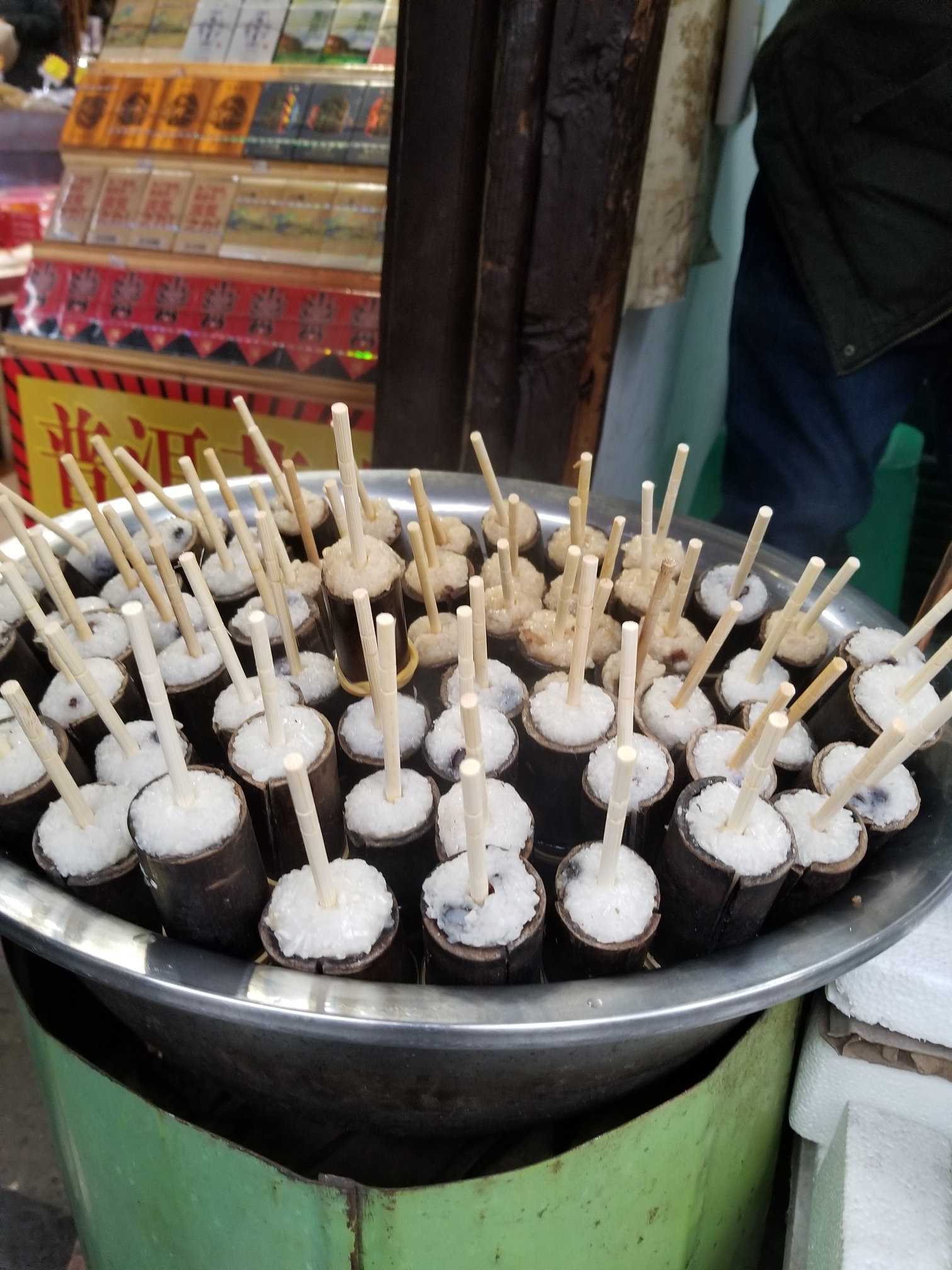 第三日:渣滓洞纪念,磁器口小吃(游记攻略)自驾重庆成都