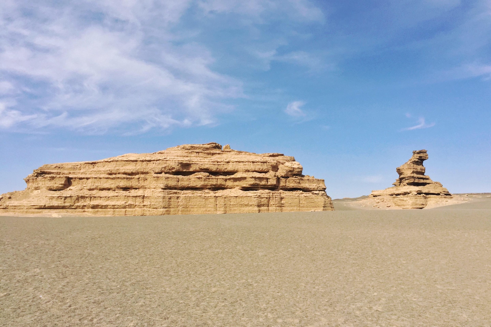 DunHuang Yadan National Geological Park - China Tours @WestChinaGo