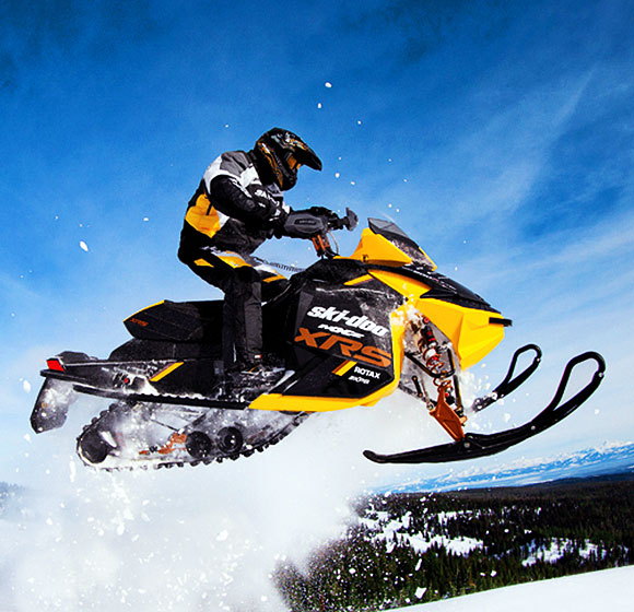                       雪地摩托