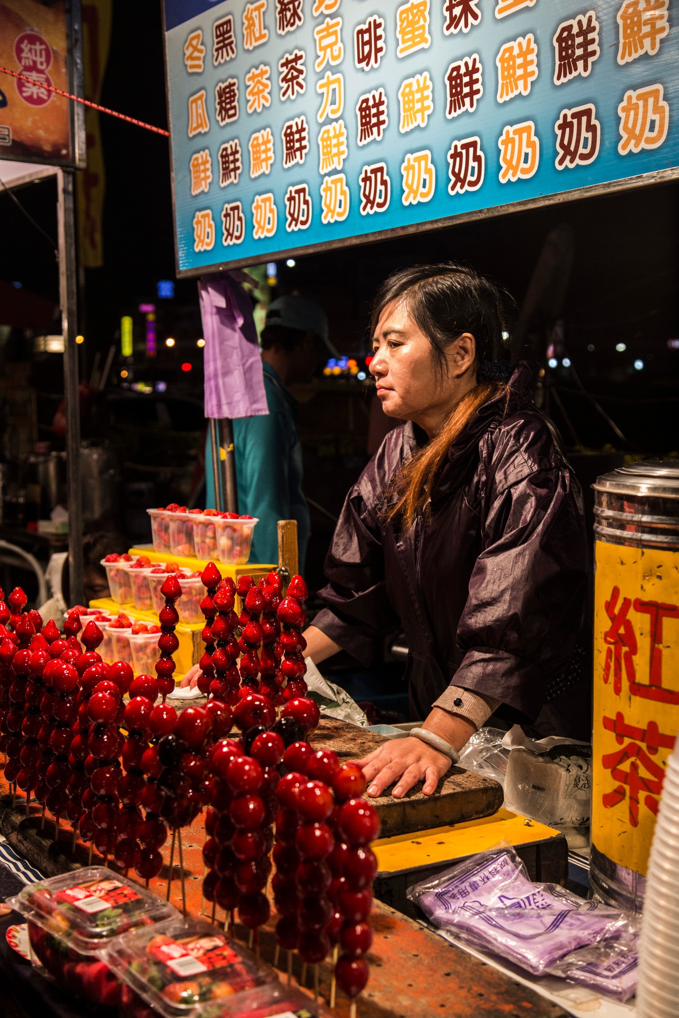 在台南的花园夜市 揣着50台币的我馋得口水直流