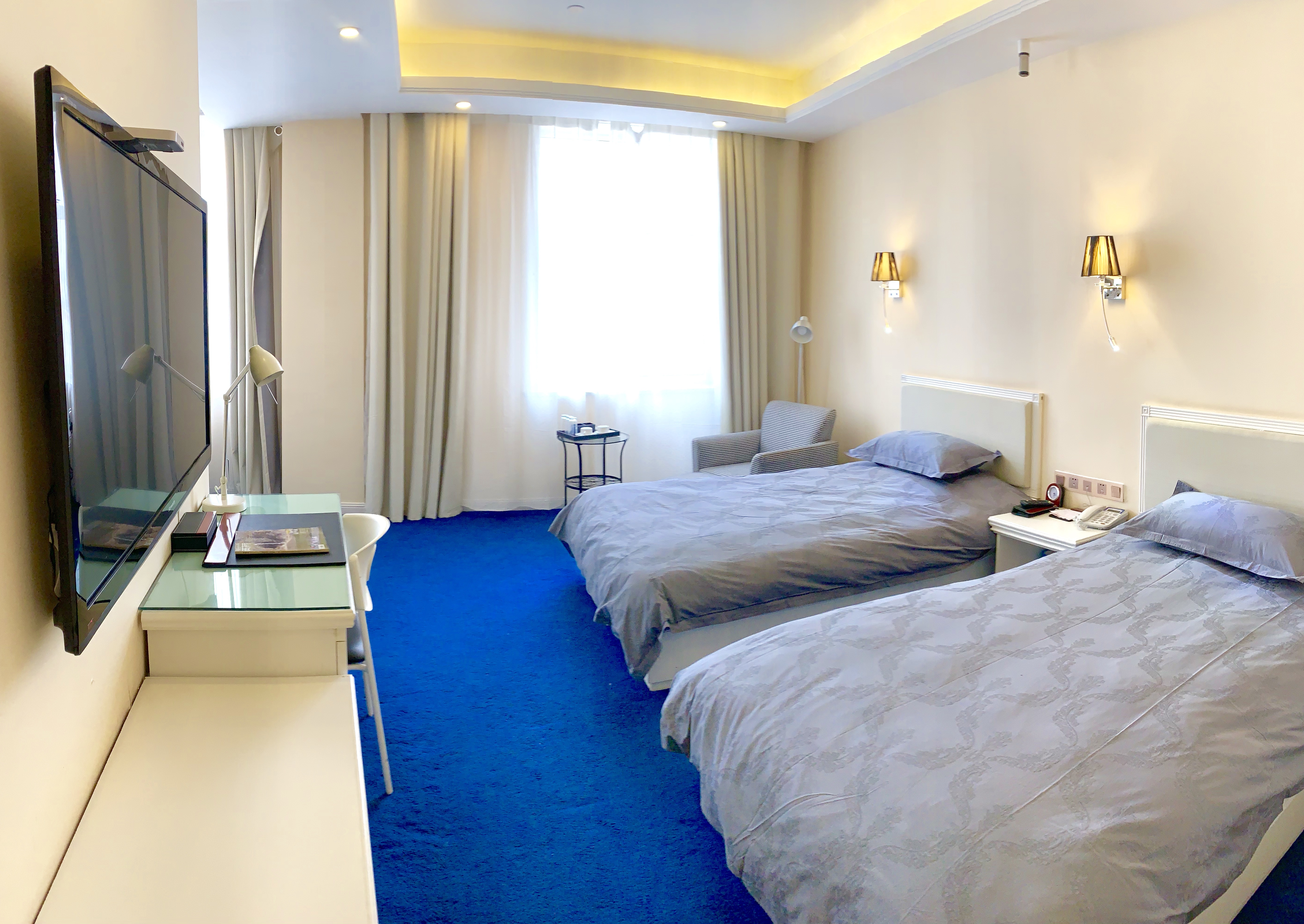 噶尔象雄大酒店