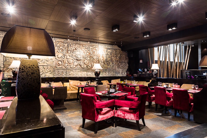 俄罗斯海参崴网红餐厅zuma祖玛餐厅免费预订 俄罗斯海参崴美食导游