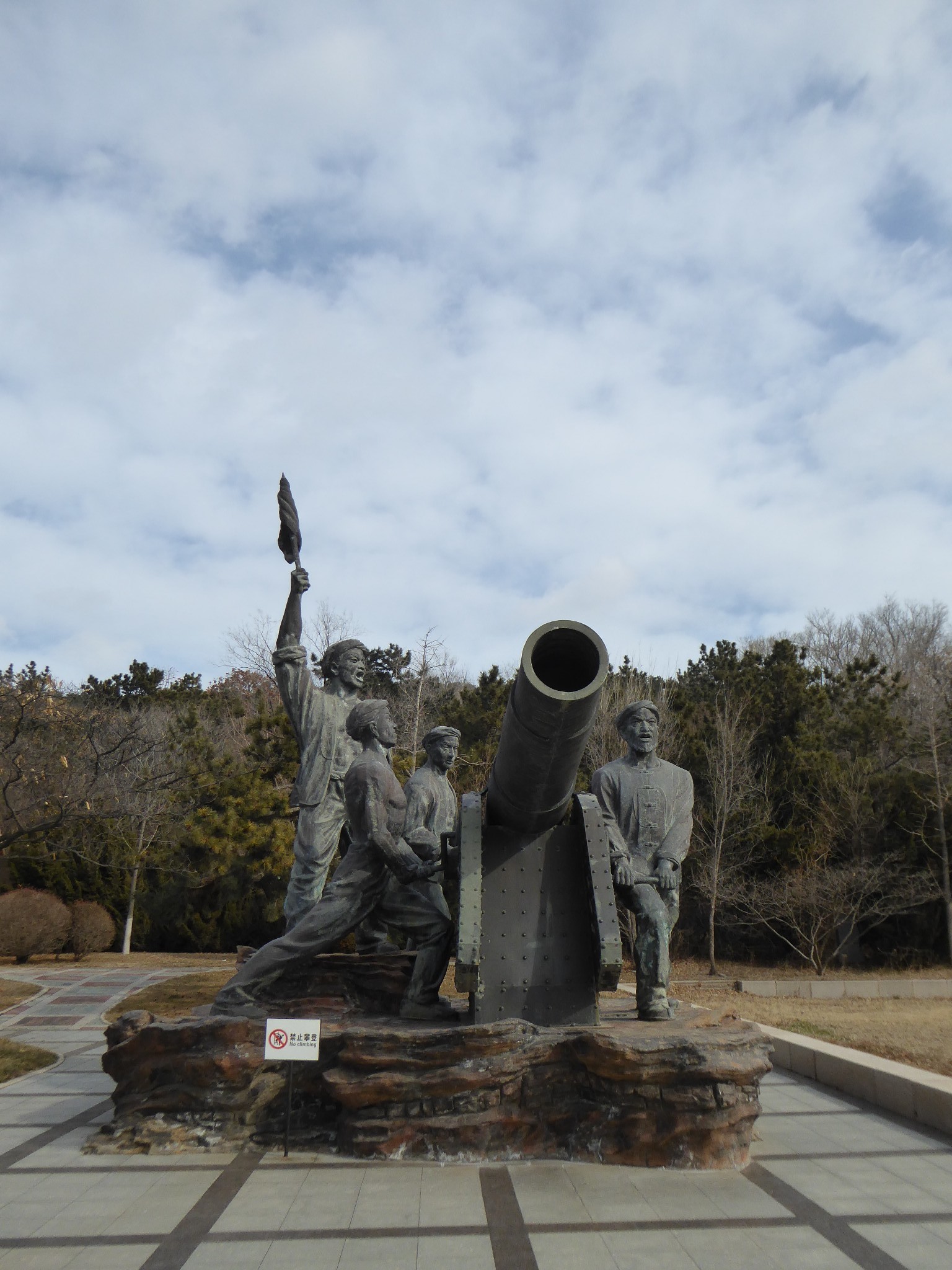 刘公岛,不仅仅是个岛,它有太多的历史积淀,是中国海军诞生地,甲午海战