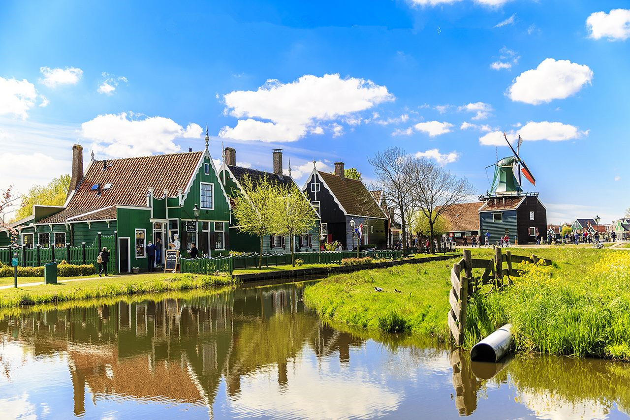 荷兰 库肯霍夫公园 郁金香赏花 风车村漫步 一日游 (中文司导 酒店