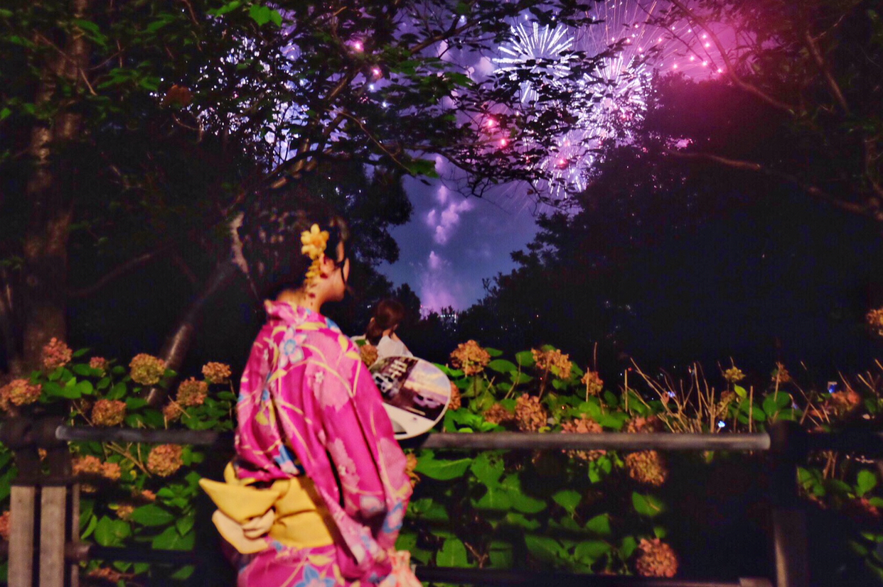 为什么日本会有花火大会的传统 上百场花火大会怎么选择呢 马蜂窝