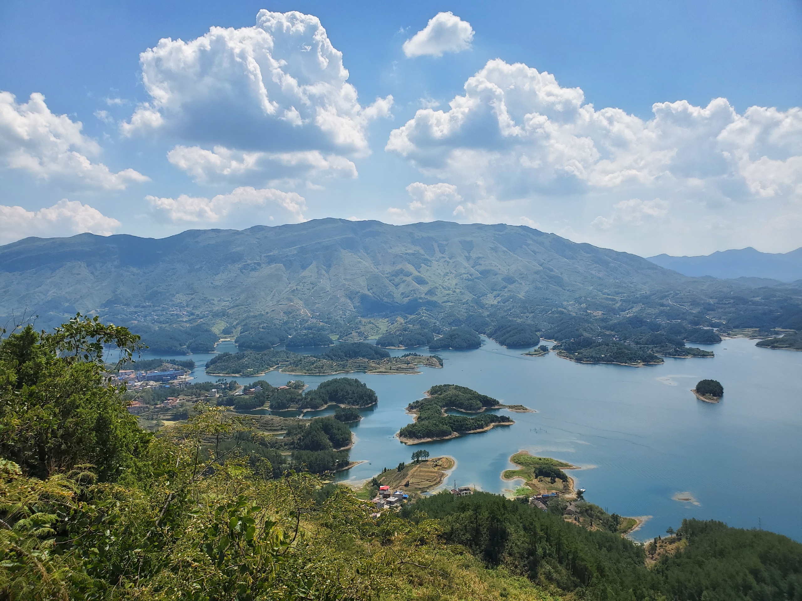 阳新仙岛湖观音洞图片