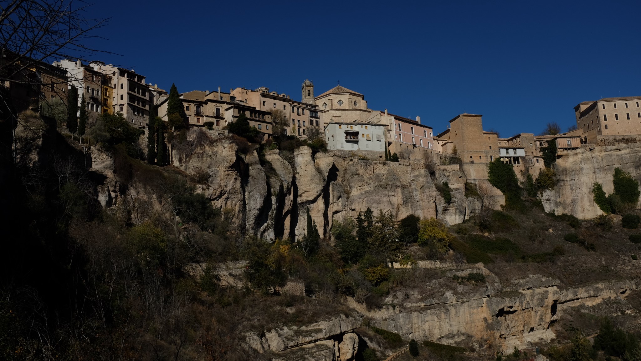 昆卡-悬崖小镇_游记