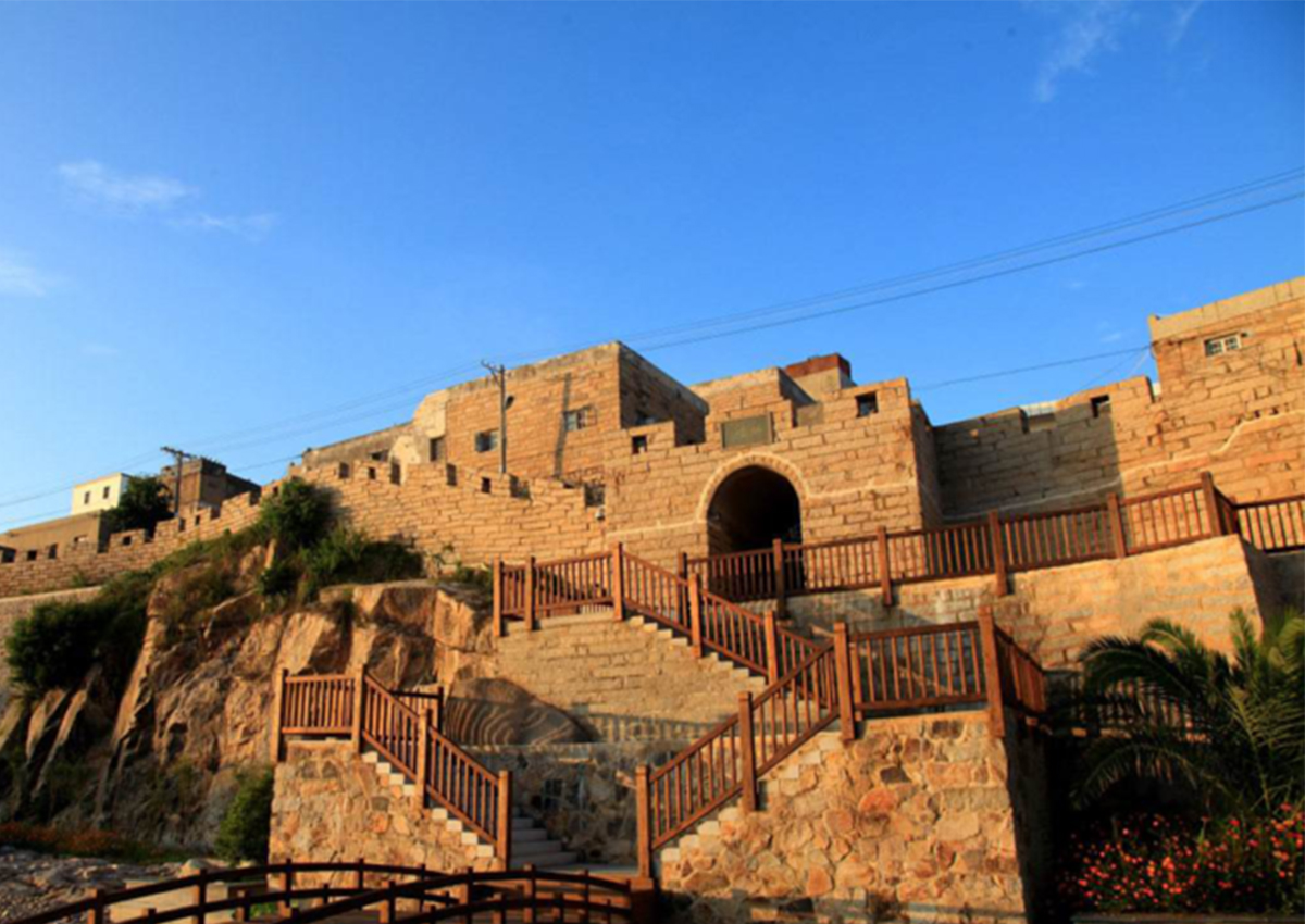 铜山古城始建于明代,是福建沿海重要的军事防御要地.