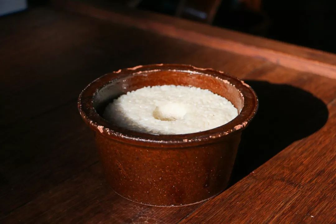 哪有老底子的冰镇酸梅汤,小钵头甜酒酿解暑呢?