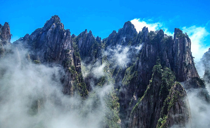 名山多隐士,与诗词遇见山川