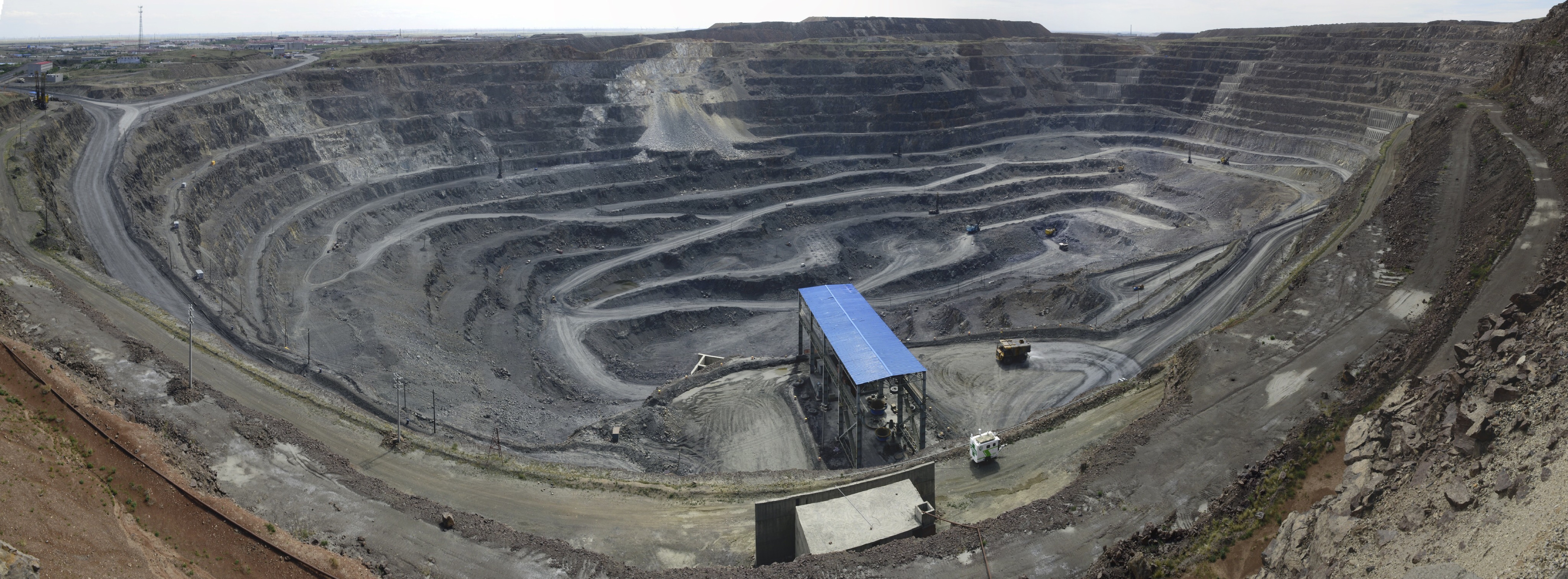 白云鄂博旅游图片