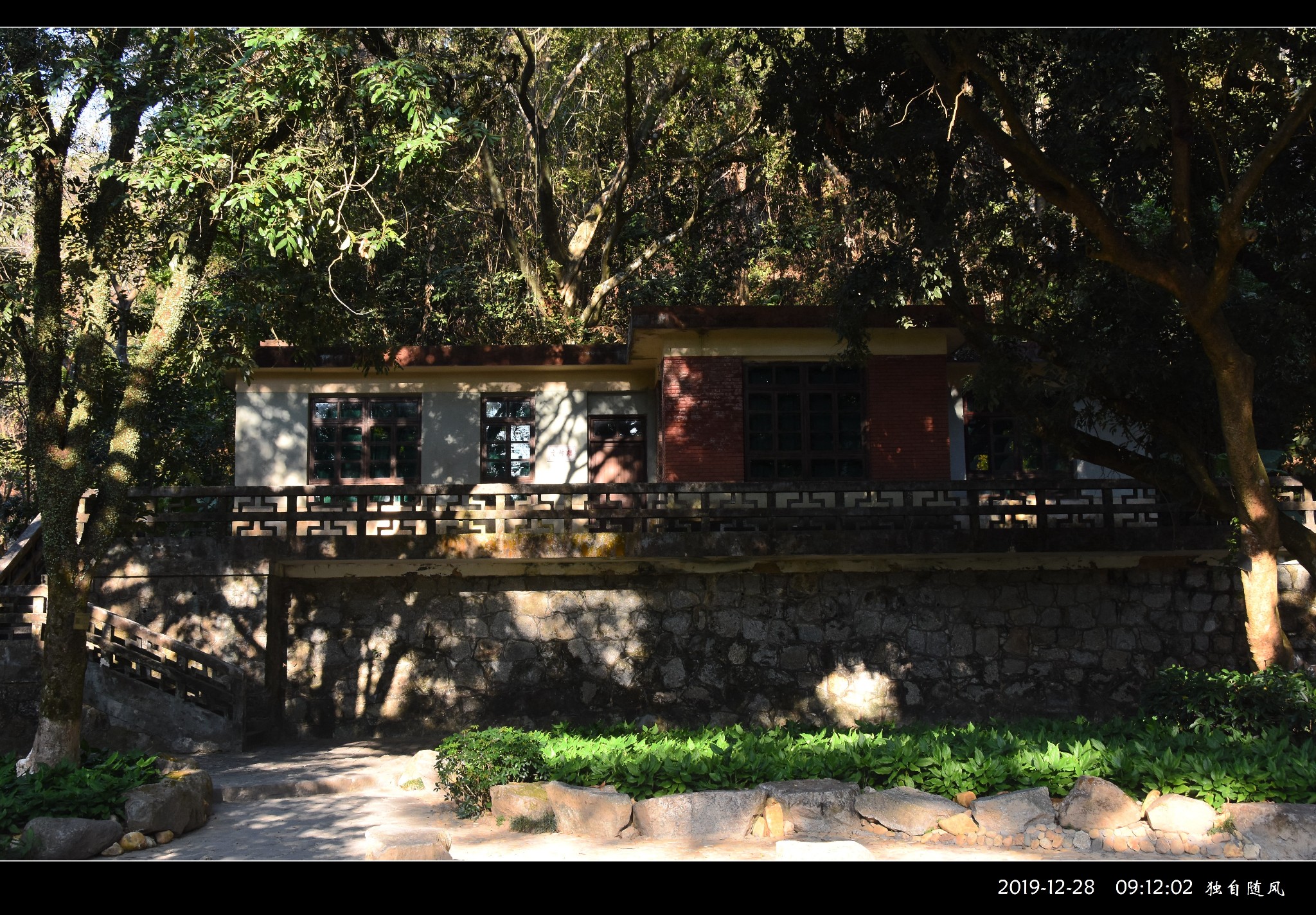 罗浮山简介 朱明洞 元帅楼 将军楼 罗浮山索道 鹰嘴岩