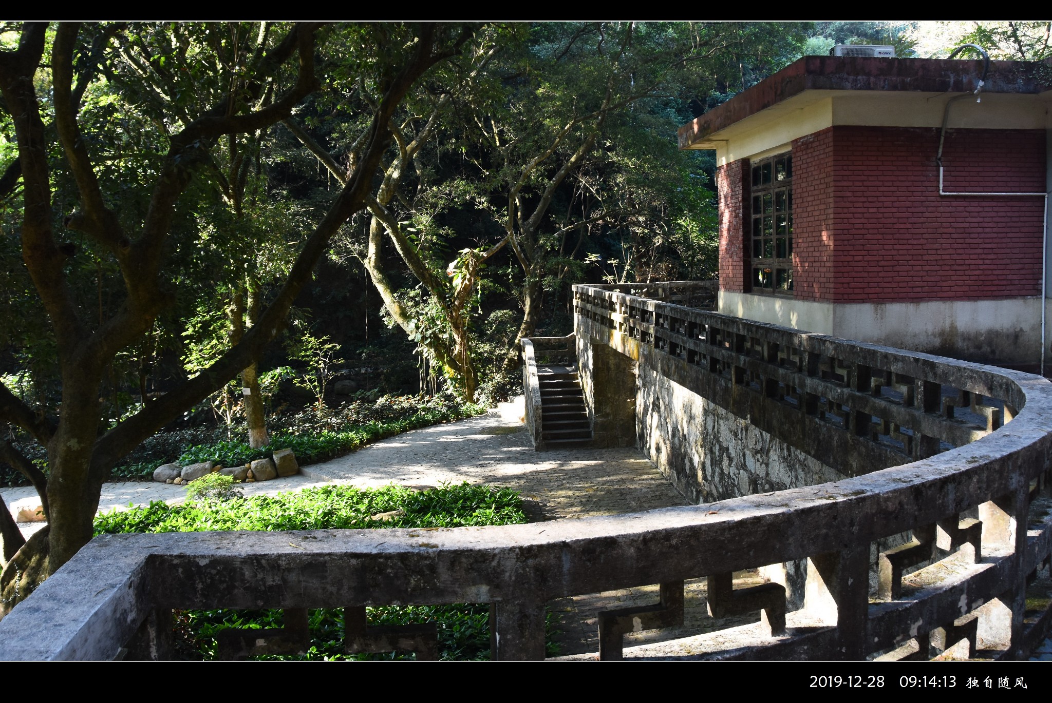 罗浮山简介 朱明洞 元帅楼 将军楼 罗浮山索道 鹰嘴岩