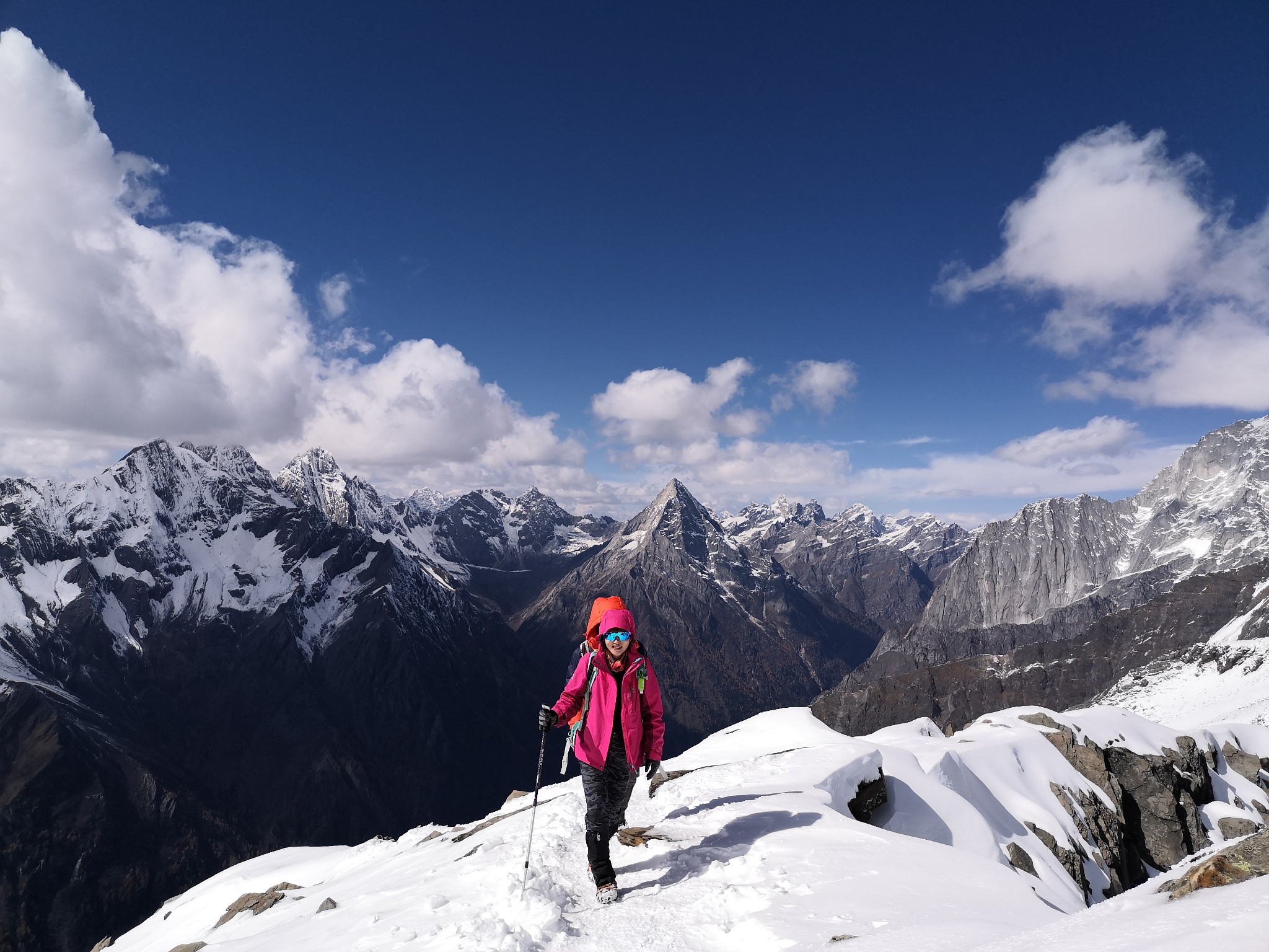 四姑娘山-冬季大峰二峰登山指南攻略