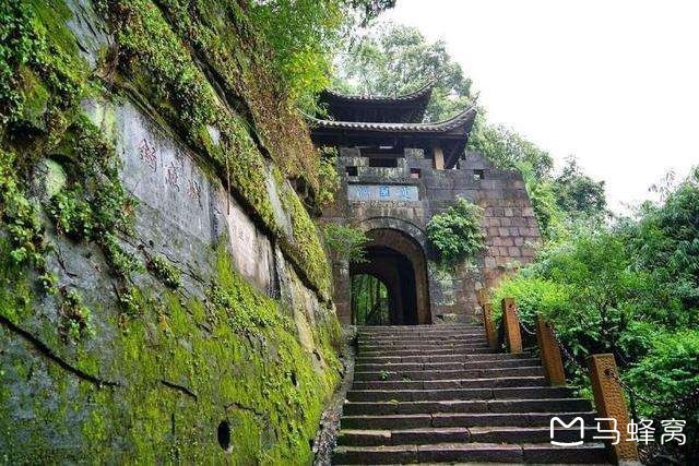 钓鱼城古战场遗址博物馆值不值得去? - 马蜂窝