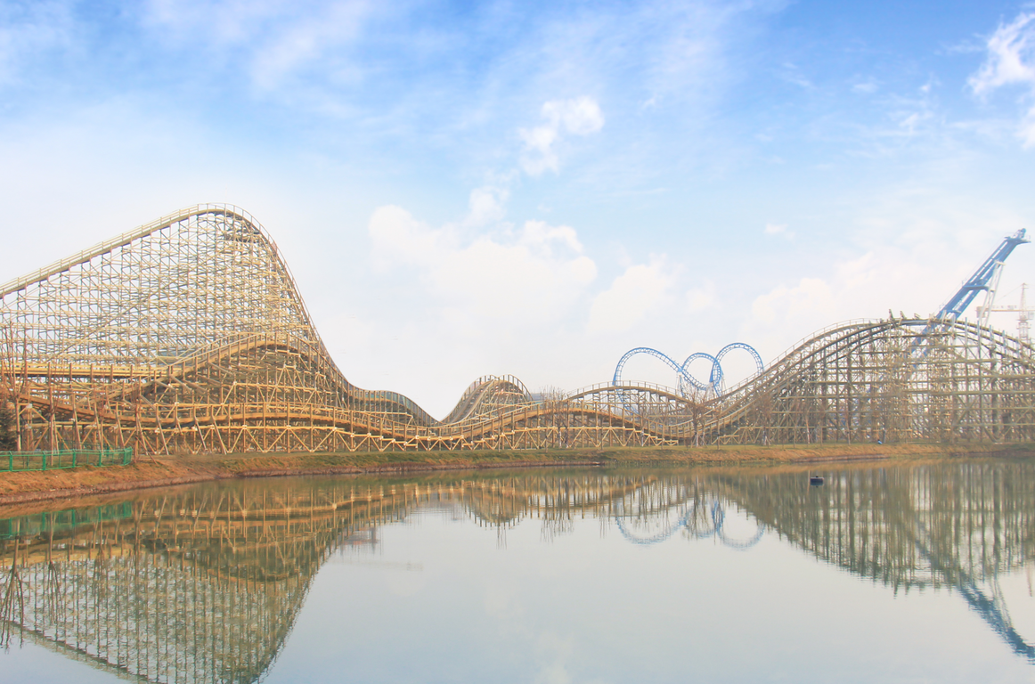 五一特想玩盘点方特的五座人气过山车