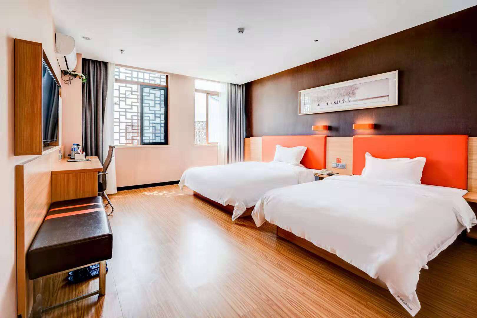 龙岩连城7天优品酒店 连城冠豸山店1晚 2张冠豸山电子门票2天1夜住宿