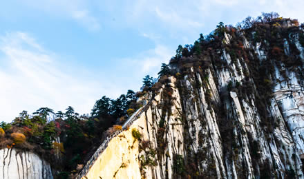 陝西華山一日遊【二環酒店接 贈登山手套 祈福帶】