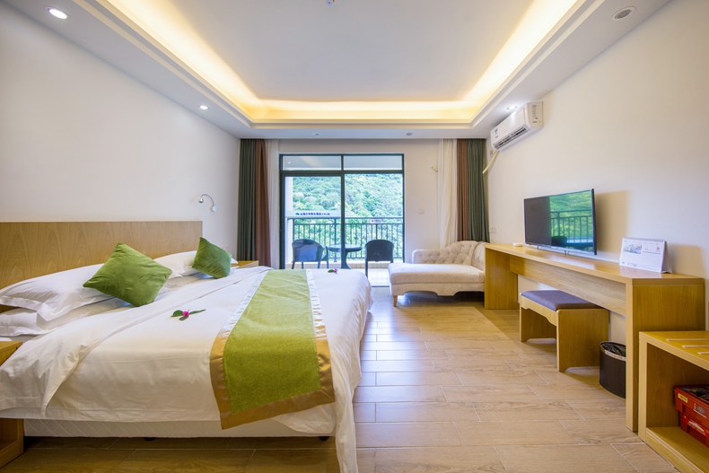 1晚住宿含园景房海景房1间华家班三角洲岛海之星门票2张巽寮湾沙滩