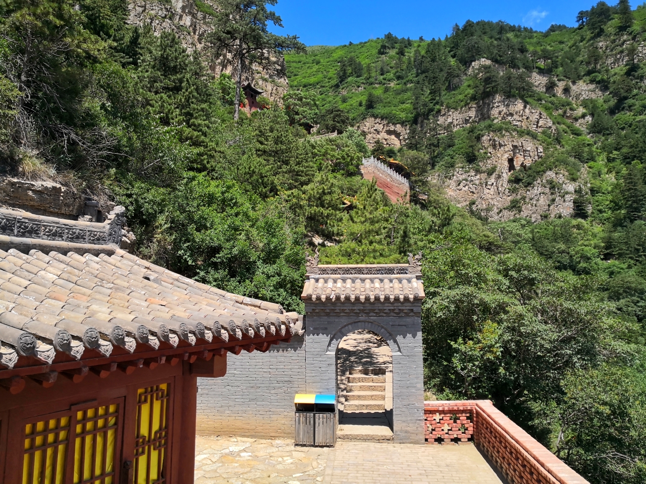 恆山第二停車場 虎風口 純陽宮 九天宮 恆宗殿 會仙府 姊妹松 天峰嶺