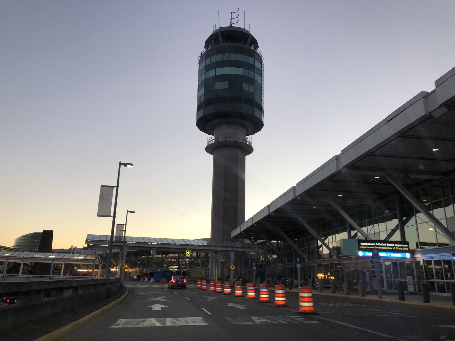 温哥华国际机场(yvr)