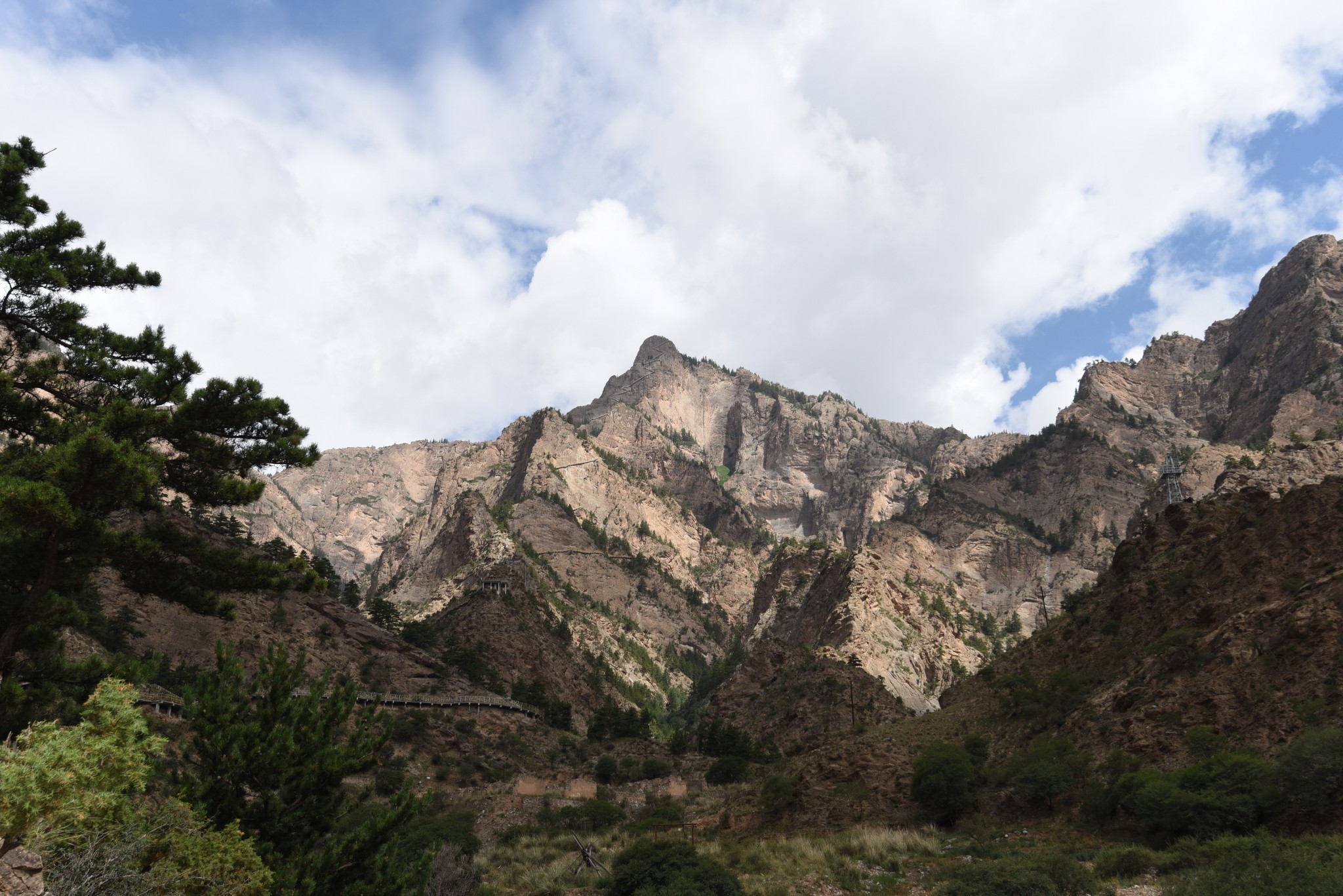 踏上賀蘭山闕——銀川西郊賀蘭山蘇峪口森林公園一日遊詳細攻略