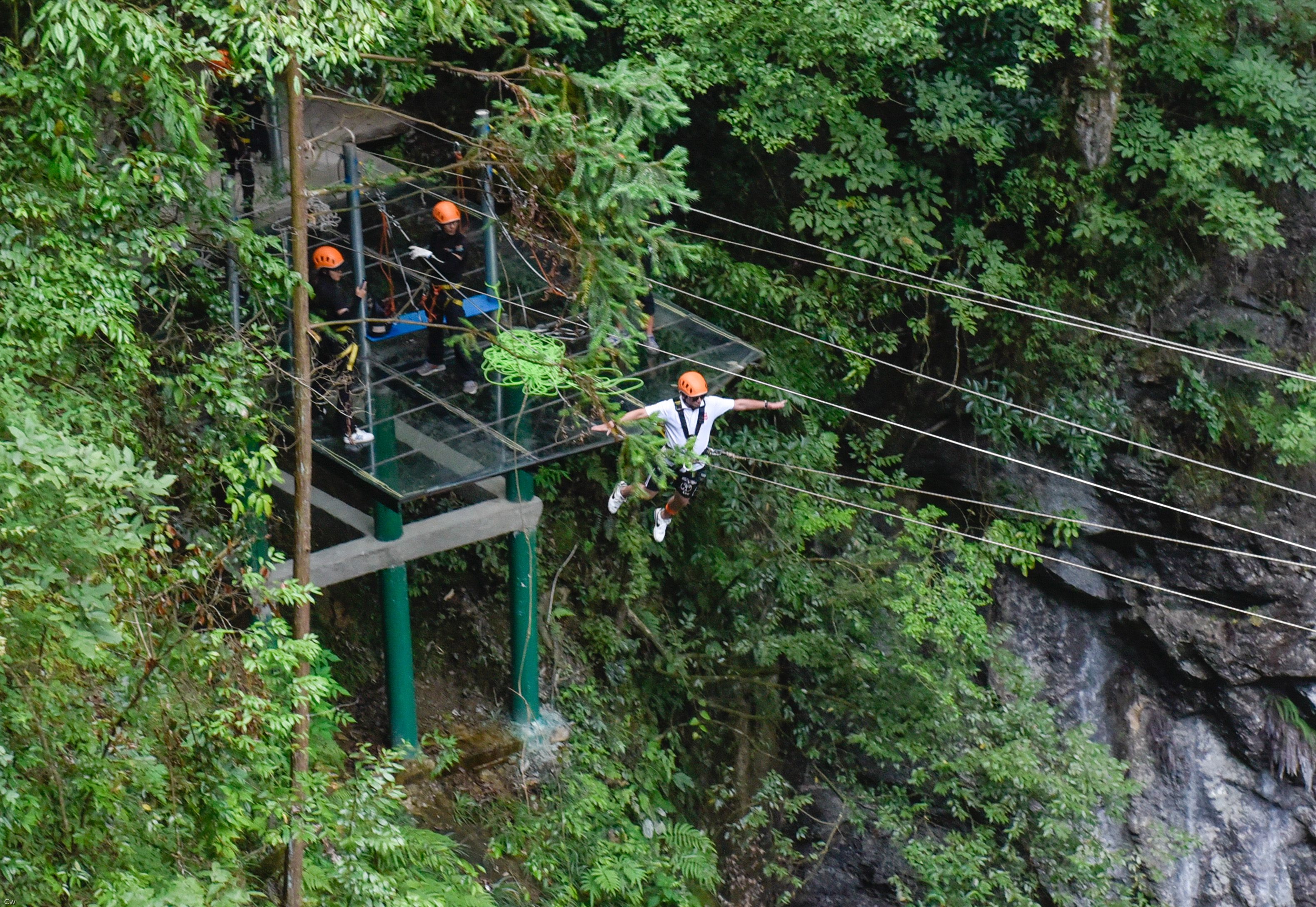 贵州 开阳猴耳天坑极限酷玩公园门票(户外极限挑战 专业装备指南 超级