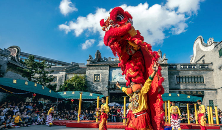 广州佛山一日游(2-6人团 祖庙看舞狮 逛梁园听岭南故事 南风古灶逛
