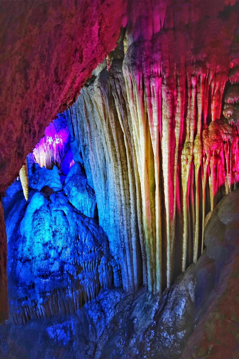 《轉山會》四川米易龍潭溶洞