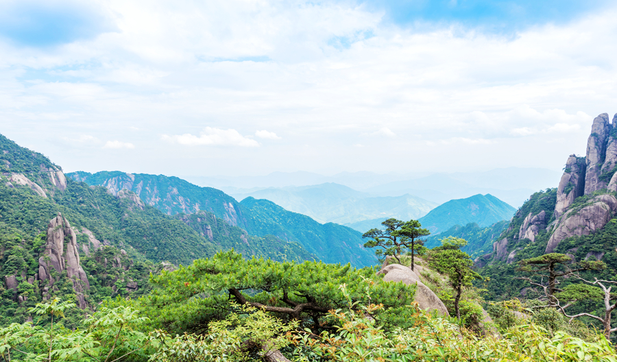 第一天:出发地-门头沟-各地,游览 【平西情报联络站纪念馆】,【妙峰山