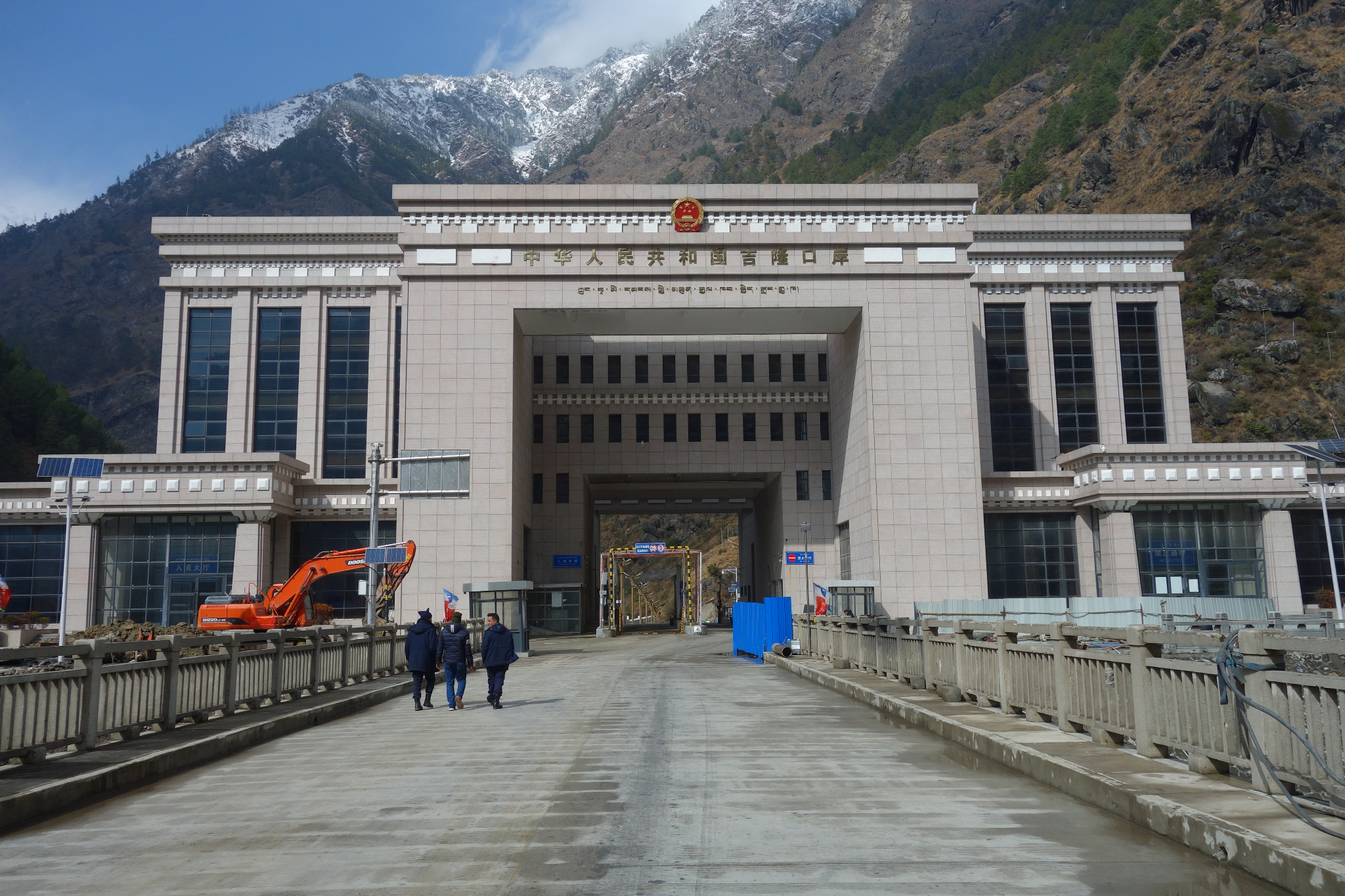 一个人从广州-西藏(拉萨)-尼泊尔(加德满都)全程陆地:火车 汽车 2019.