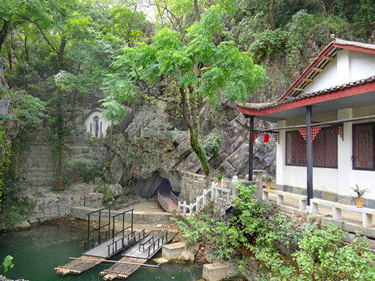 彼岸花---曼珠沙华 桂林雁山园里凄婉的故事