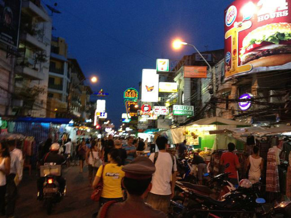 旅游自由行 曼谷 wKgB3FD9VVOAY2HtAARLF9mciZ841.jpeg?imageView2%2F2%2Fw%2F600%2Fq%2F90