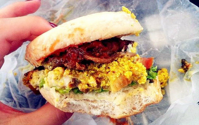 马尼拉周末市场的素食之旅