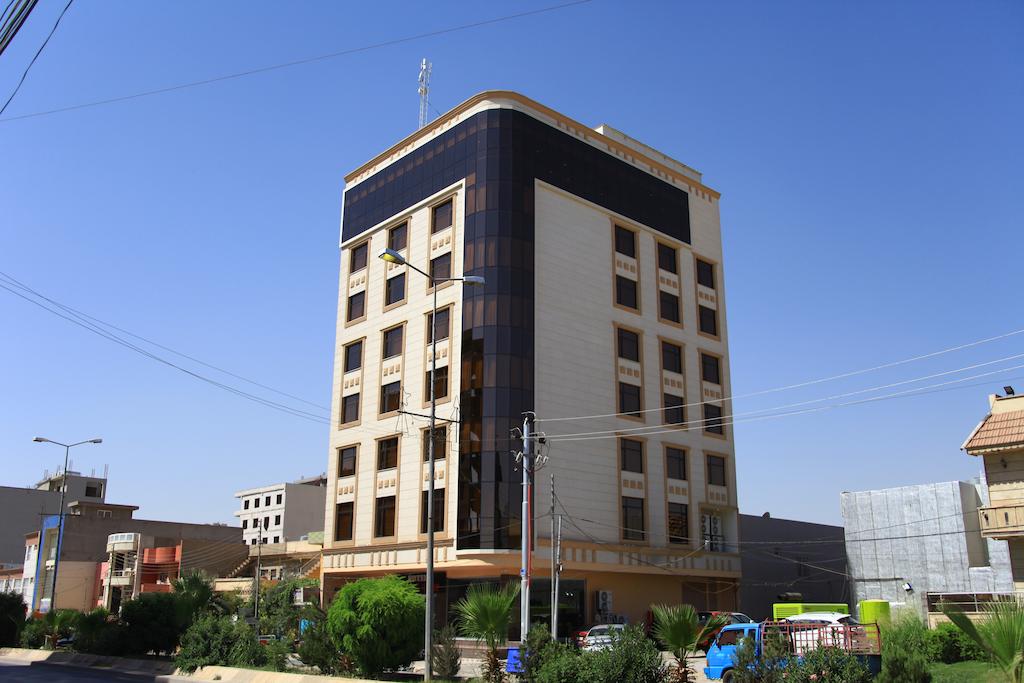 卡尔文萨拉伊酒店