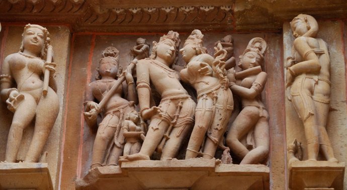 性爱神庙是北印度之行中不可不去的旅行地,也是体验了解印度教文化的