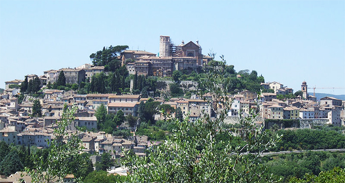 阿米里亚旅游图片