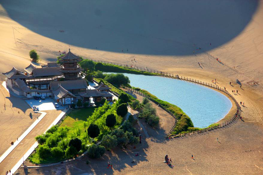 敦煌有哪些网红打卡景点,敦煌网红打卡景点哪些值得去,敦煌网红打卡