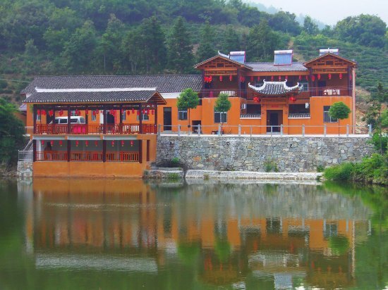 武汉锦里沟原生态农家乐