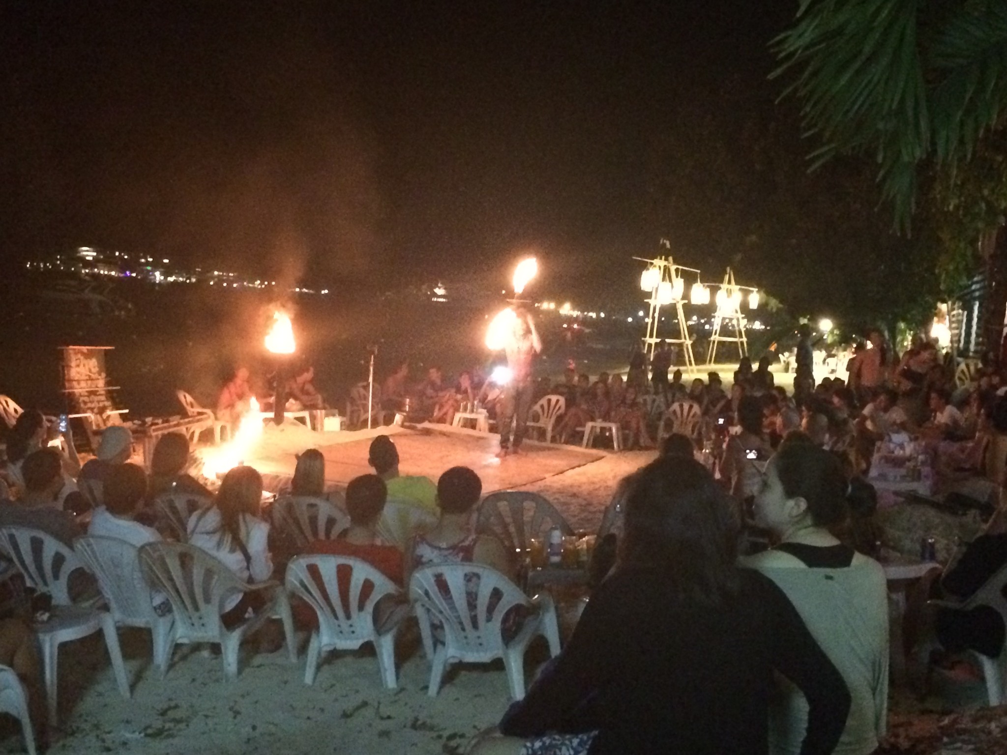 wKgBs1bOz8OAYbuIAAdfsD9DgPs38.jpeg?imageView2%2F2%2Fw%2F600%2Fq%2F90