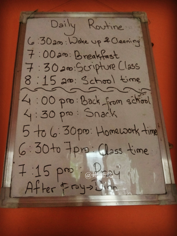 孤儿院简谱_孤儿院的孩子图片(3)