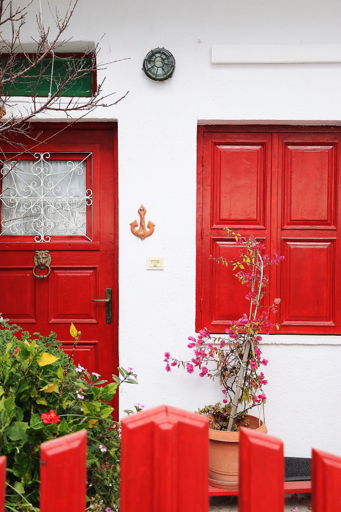 雅典飞圣托尼里机票