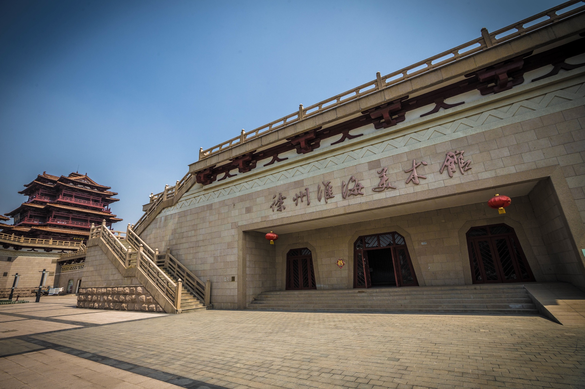 徐州 自由行攻略徐州淮海美術館 彭祖樓和美術館都還在整修和調整中